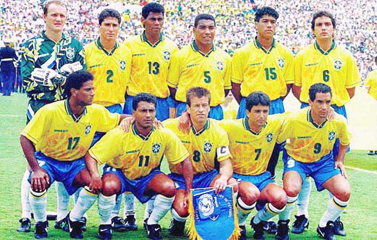 “Quem lembra?”: Romário publica foto com a seleção do Tetra